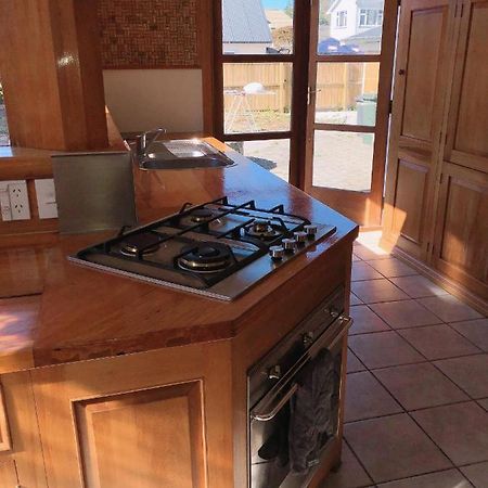 Papanui Road Holiday Home ไครสต์เชิร์ช ภายนอก รูปภาพ